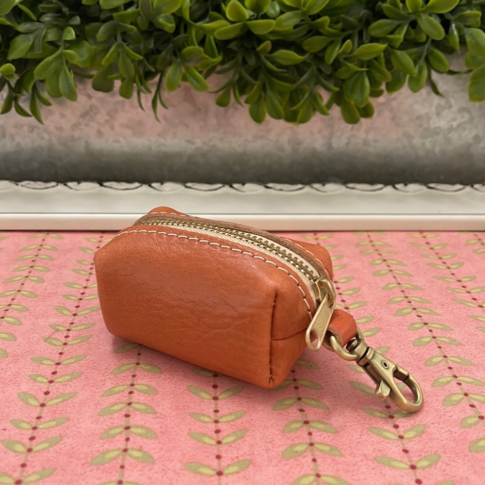 Portland Leather Mini Dopp Satsuma Keychain